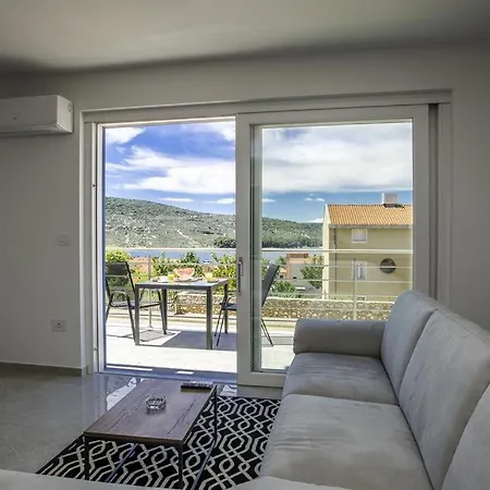 Apartman Lucija Gasthof *